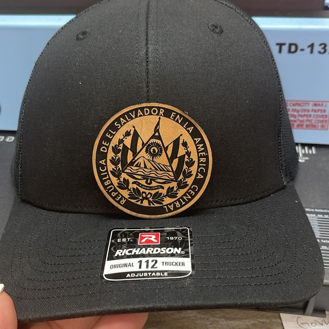 EL SALVADOR HAT - Gicela Aleman