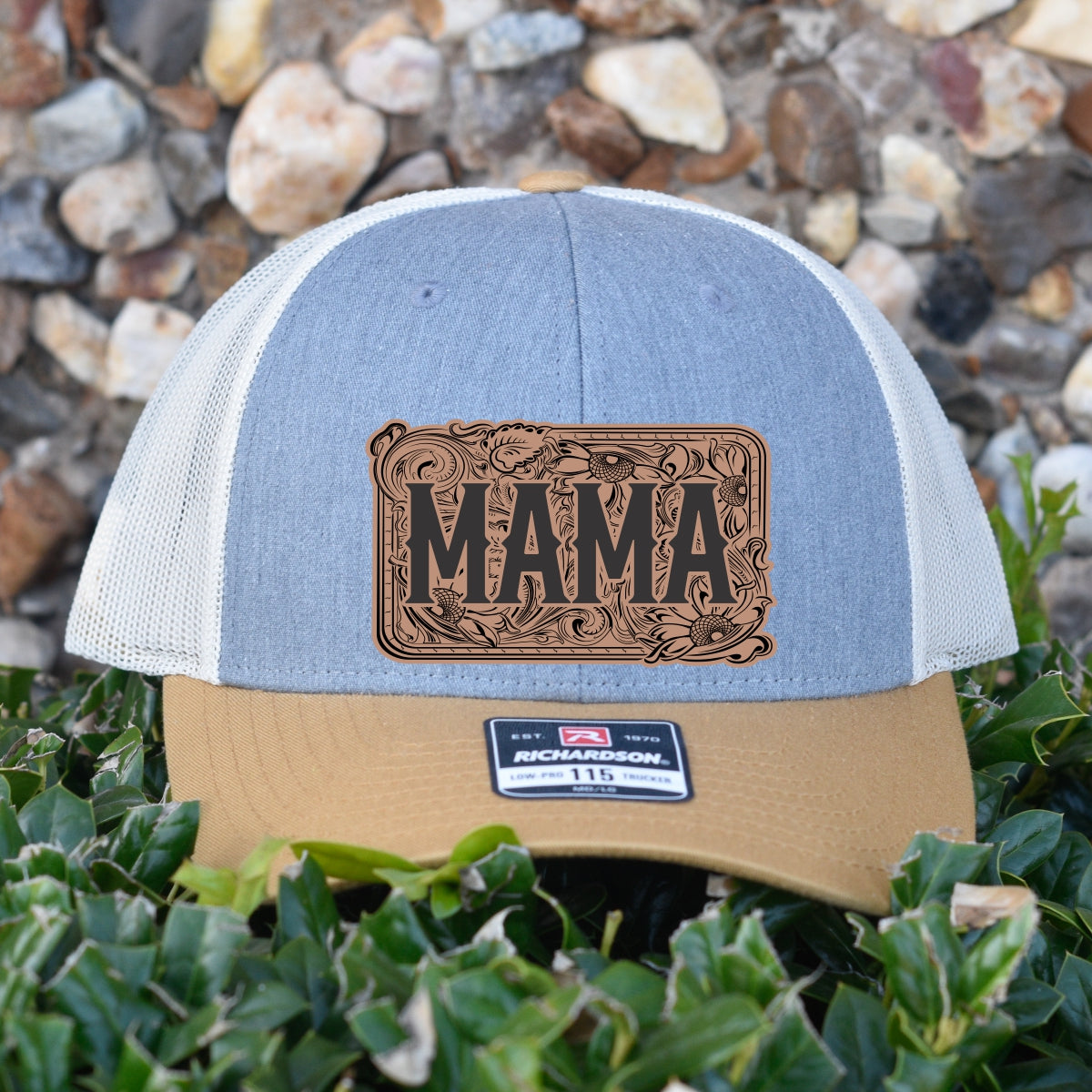 MAMA HAT - Gicela Aleman