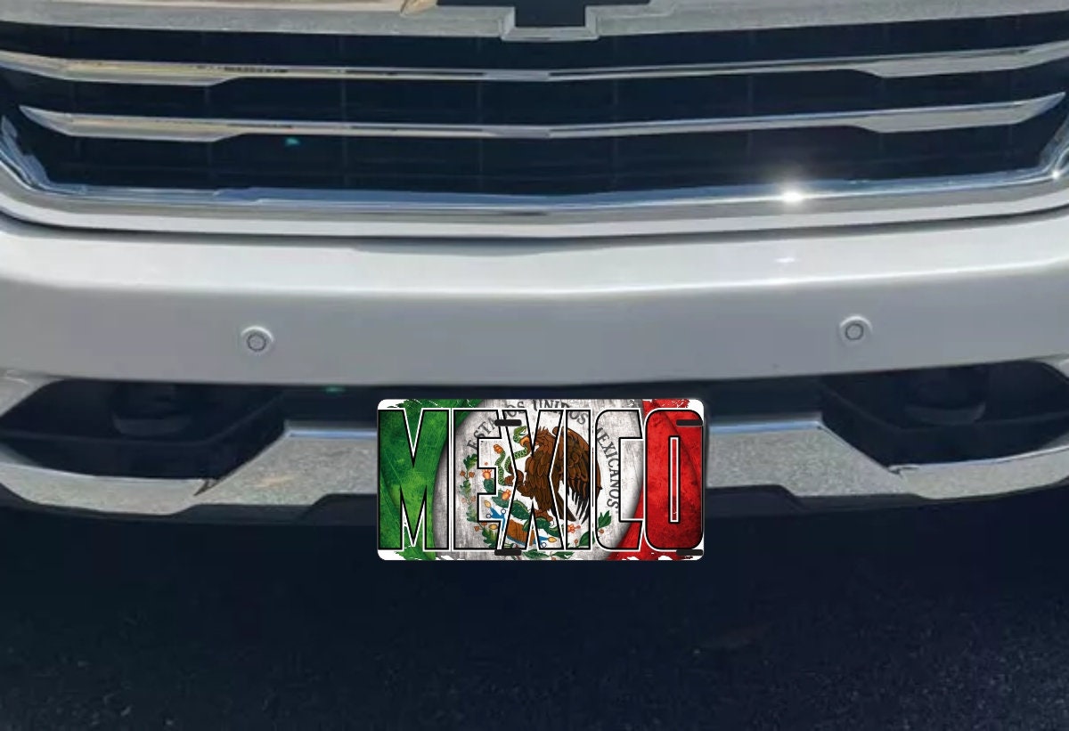 Custom License Plate with your last name and your flag - Gicela Aleman