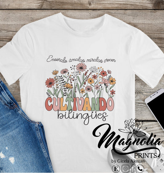 T-shirt / Cultivando bilingues / fun shirt / soft tee / gift for her / teacher spanish shirt - Gicela Aleman